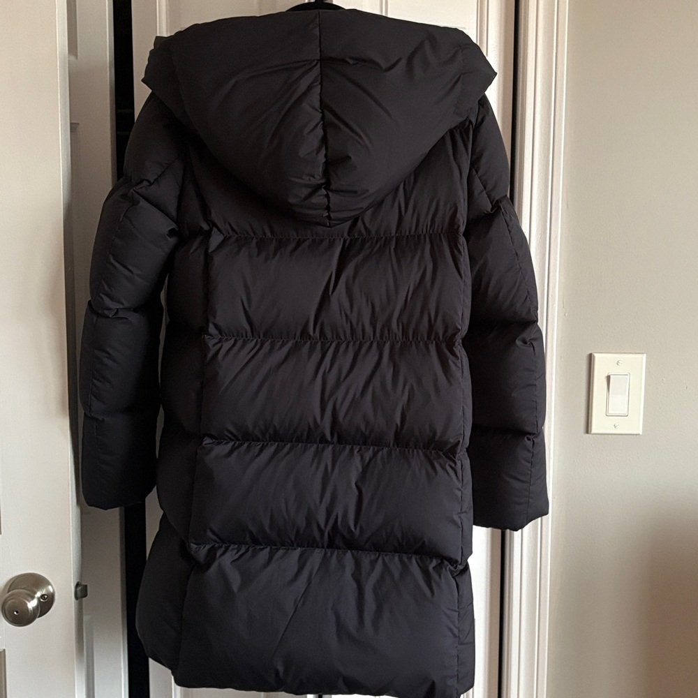 Babaton Duvet puffer coat by Aritzia - Picture 3 of 6
